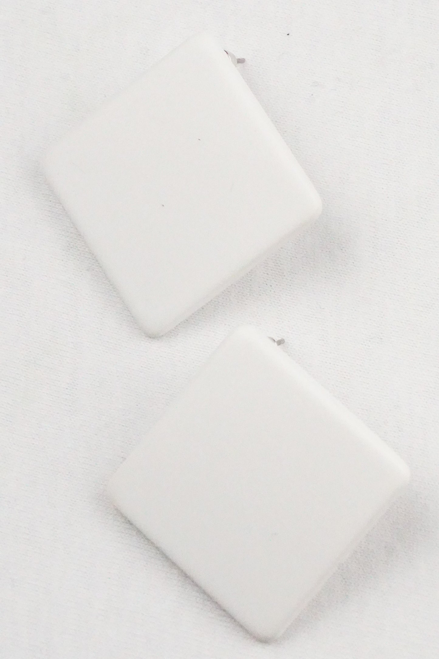 weiße Quadrate