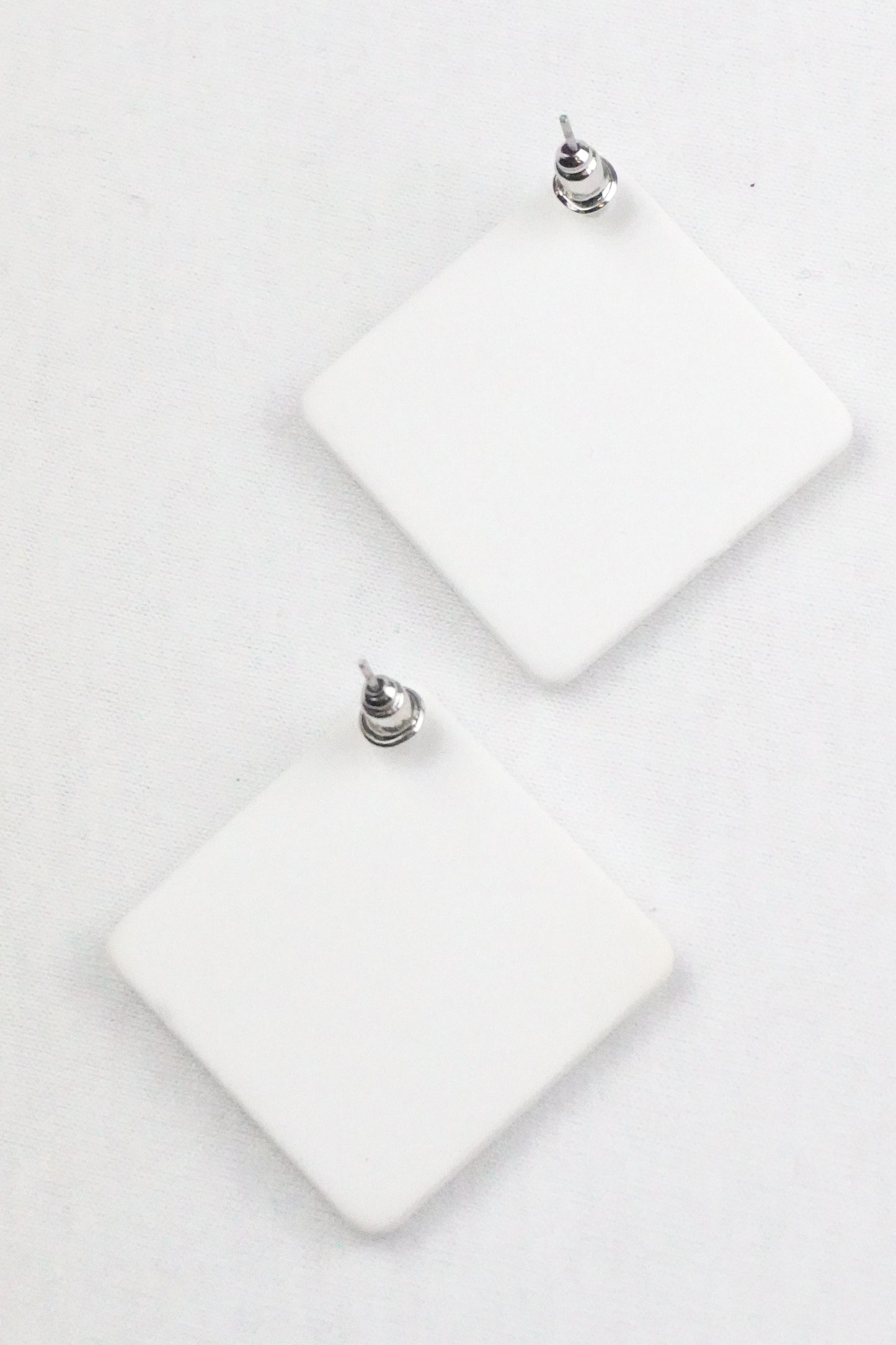 weiße Quadrate