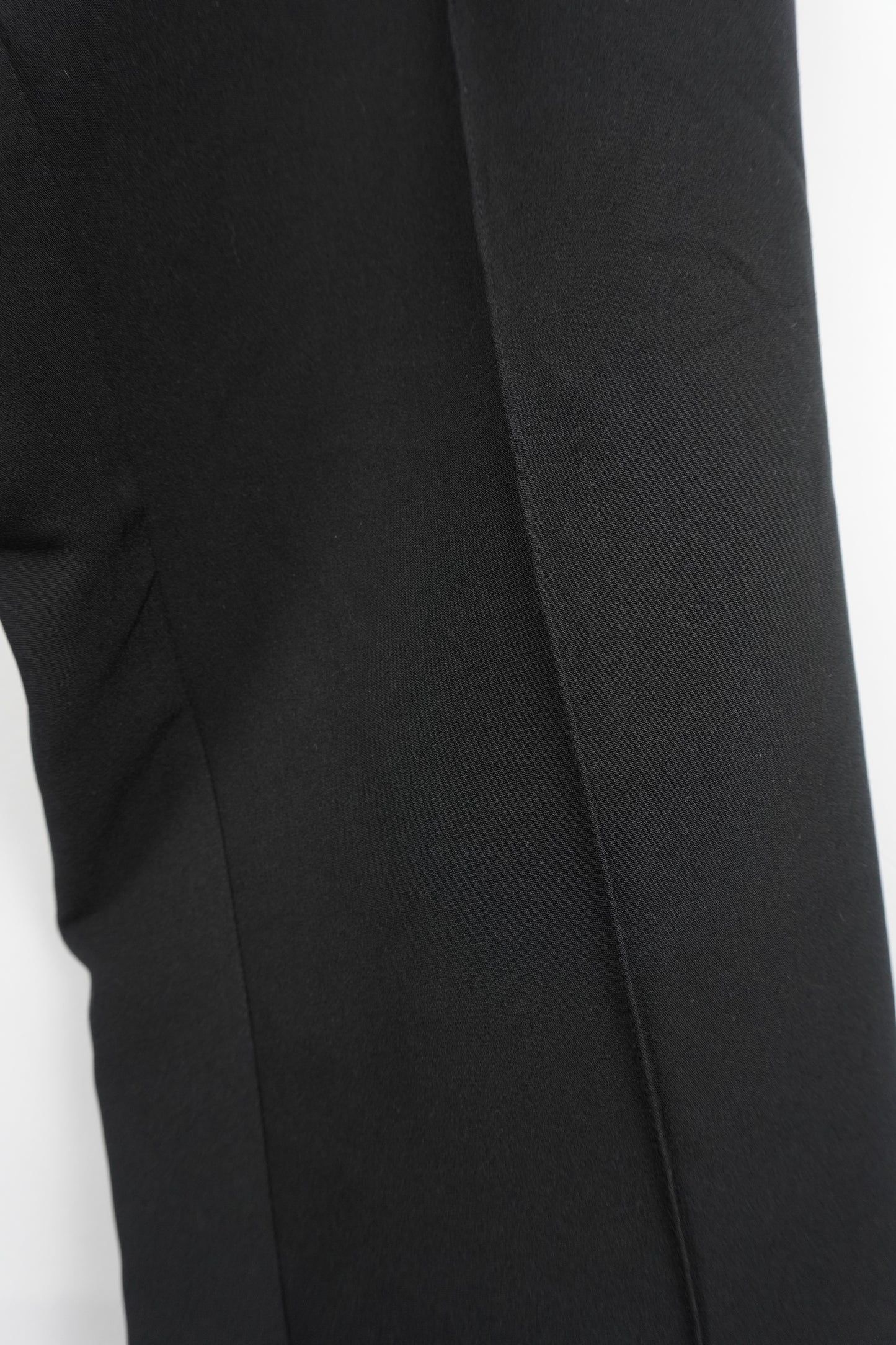 schwarze Stoffhose
