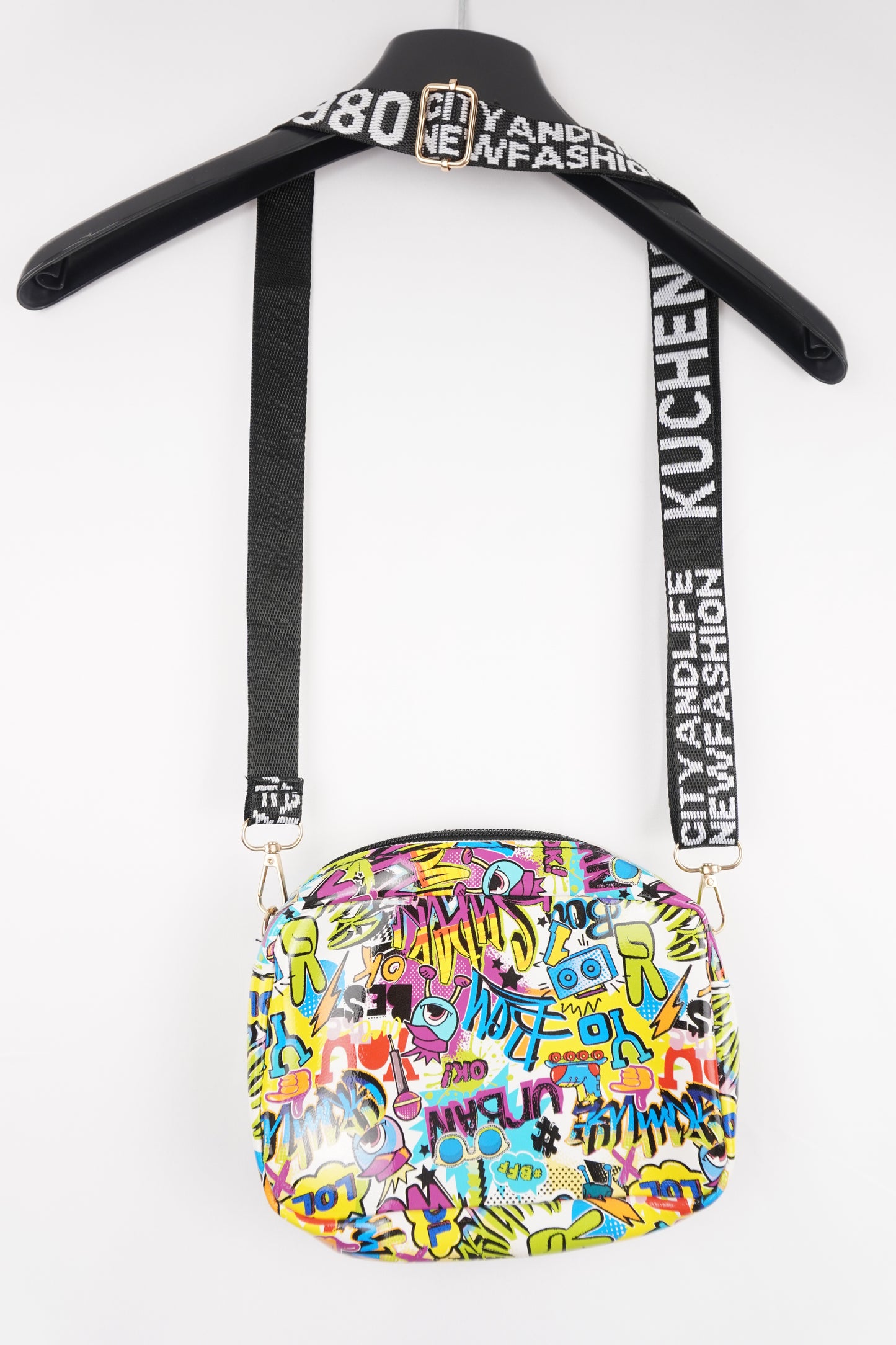 Kuchen & Bag.1980 Umhängetasche
