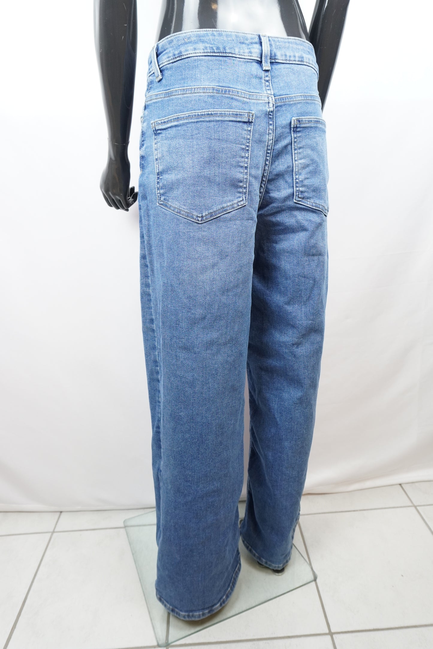 wide-leg-Jeans ONLY