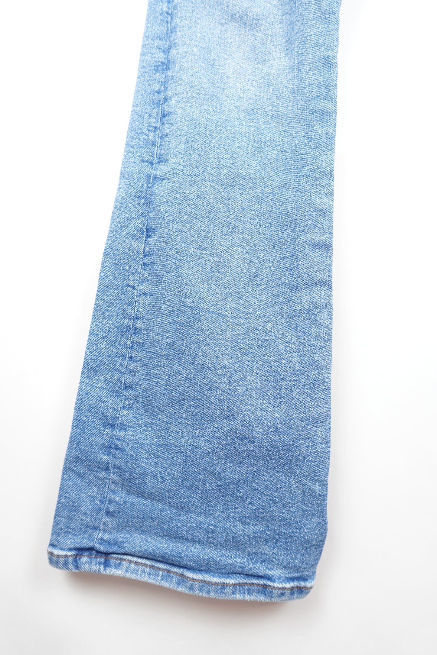 Zara Jeans mit Schlag