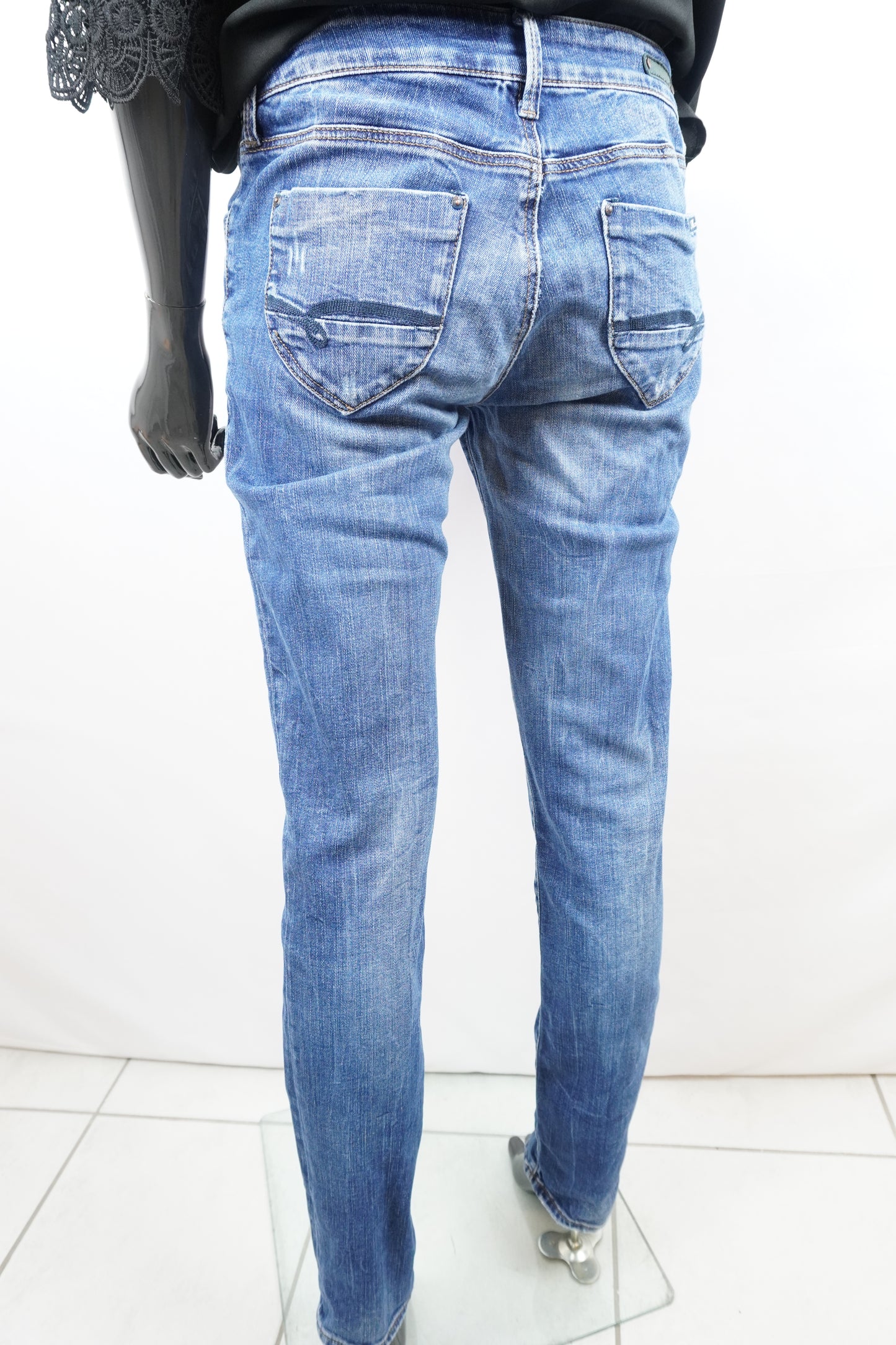Mavi Jeans