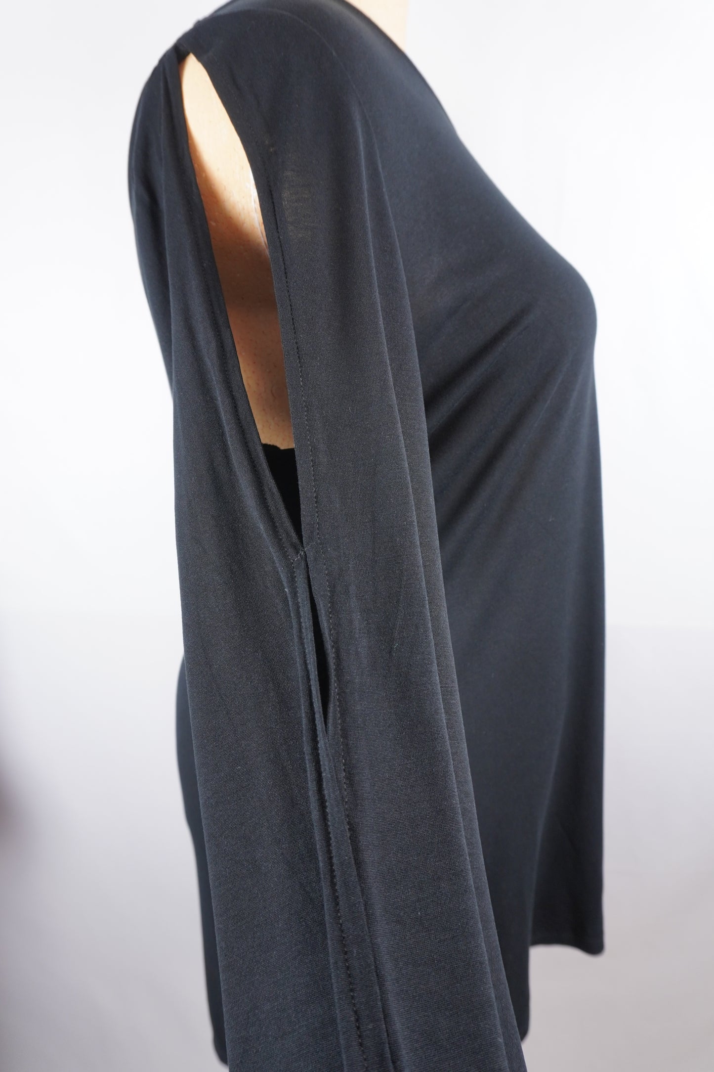 schwarzes Shirt-Kleid