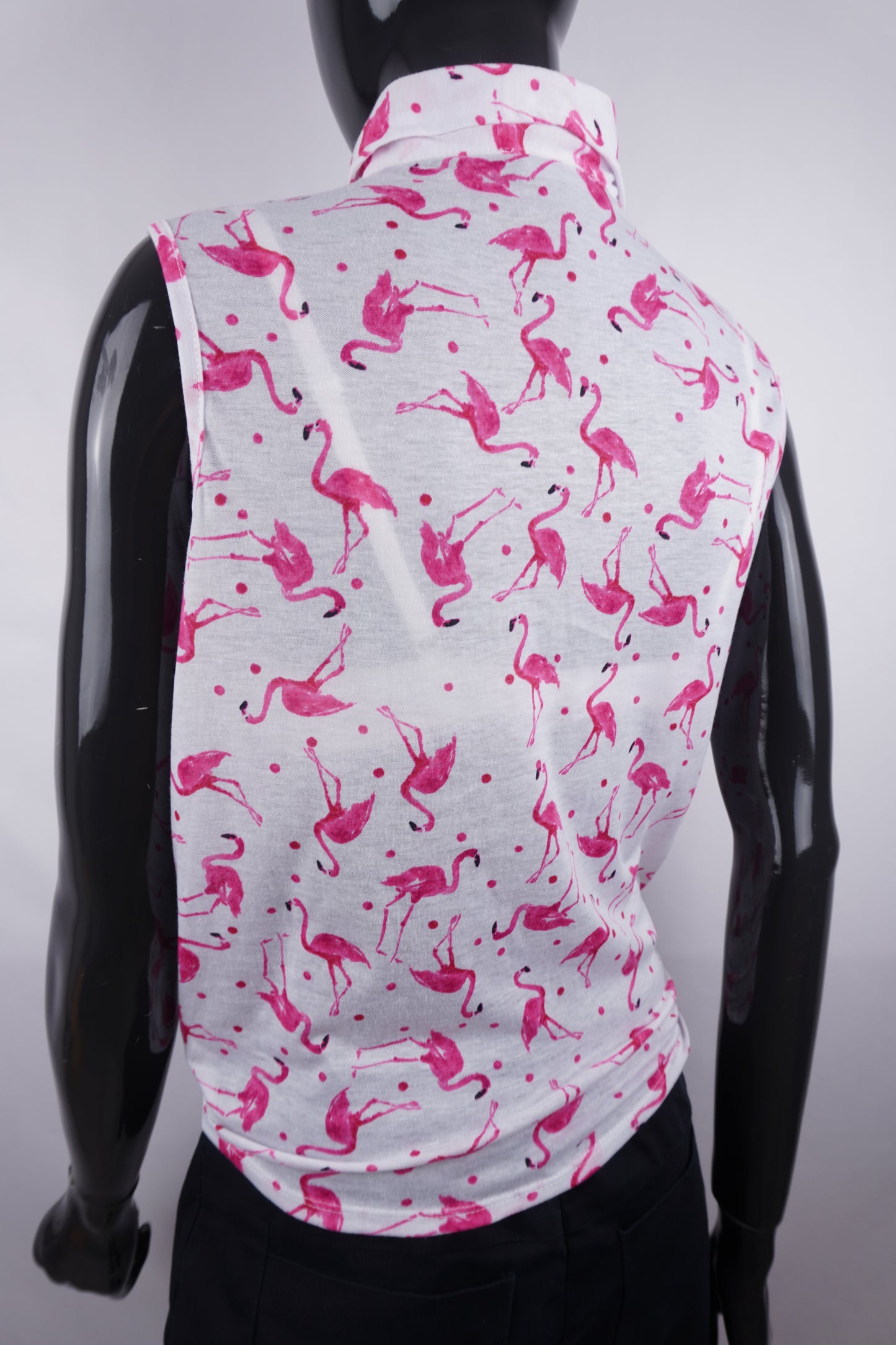 Ärmellose Bluse mit Flamingos