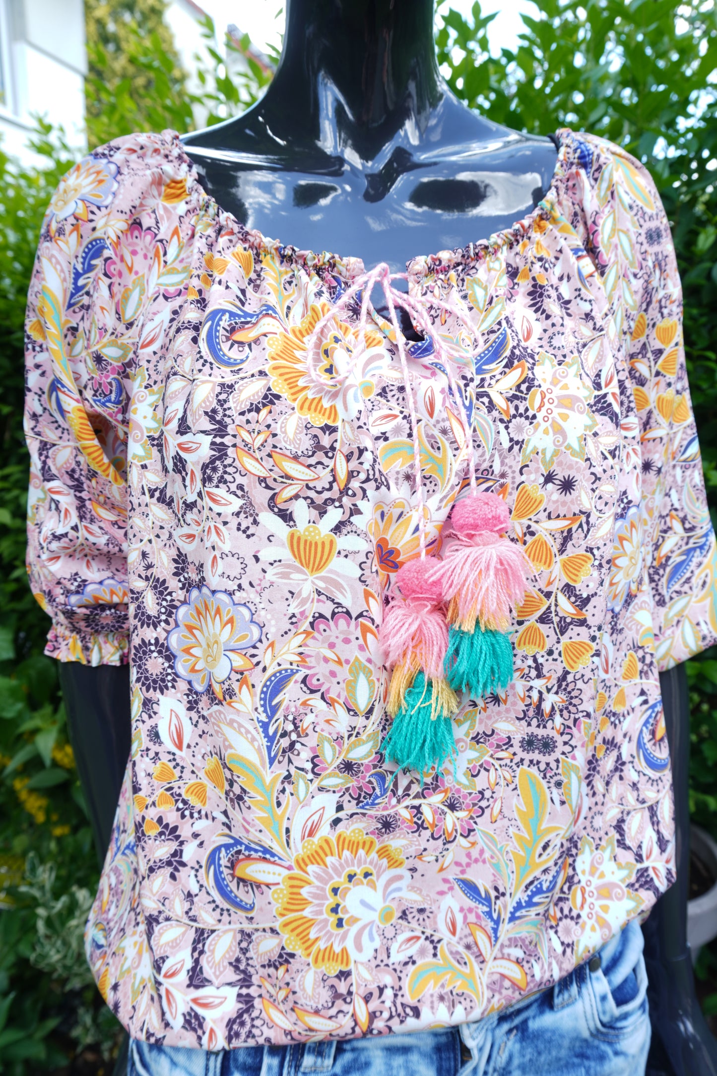 leichte bunte Sommerbluse